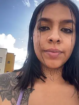 Snapshot of AbbyFtLuna chatting on December 14, 2024, 9:02 pm AbbyFtLuna online show from December 14, 2024, 9:02 pm