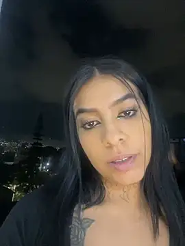 Snapshot of AbbyFtLuna chatting on December 18, 2024, 4:09 am AbbyFtLuna online show from December 18, 2024, 4:09 am