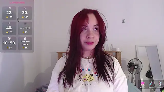 Snapshot of _Camilla_Castellar chatting on January 16, 2025, 8:57 pm Camilla Castellar online show from January 16, 2025, 8:57 pm