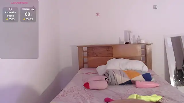 Snapshot of _Camilla_Castellar chatting on January 23, 2025, 10:22 pm Camilla Castellar online show from January 23, 2025, 10:22 pm