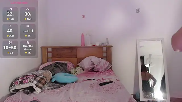 Snapshot of _Camilla_Castellar chatting on February 15, 2025, 9:26 pm Camilla Castellar online show from February 15, 2025, 9:26 pm