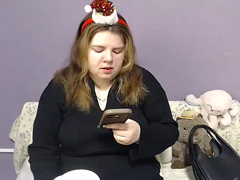 so shy online show from December 23, 2025, 7:50 am