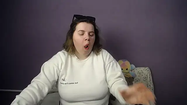 so shy online show from March 23, 2026, 6:28 am