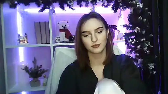 X Alisa online show from December 18, 2024, 8:03 pm