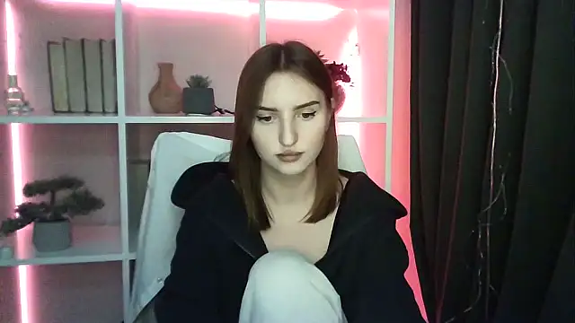 X Alisa online show from February 16, 2025, 7:16 pm