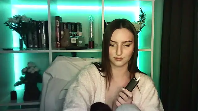 X Alisa online show from March 12, 2026, 7:09 pm