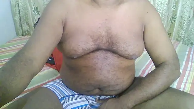 Beargryzzly online show from January 3, 2025, 7:50 pm