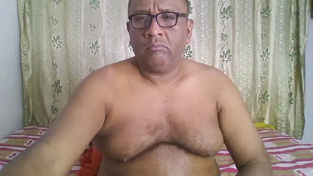 Beargryzzly online show from January 12, 2025, 4:10 am