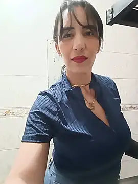 Snapshot of christine-x chatting on May 19, 2026, 10:27 pm christine-x online show from May 19, 2026, 10:27 pm