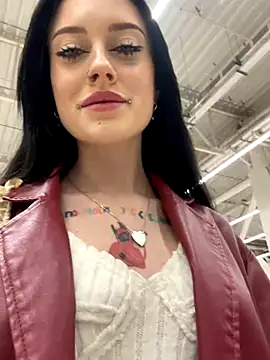 Melissa crazy online show from December 4, 2024, 3:21 pm