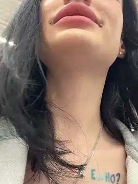 Melissa crazy online show from October 28, 2025, 3:36 pm