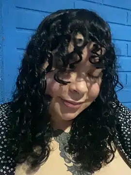 Snapshot of Kimberliprivv chatting on April 15, 2026, 7:21 pm Kimberliprivv online show from April 15, 2026, 7:21 pm