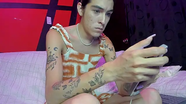 Chaminela 27 online show from February 25, 2025, 1:06 pm