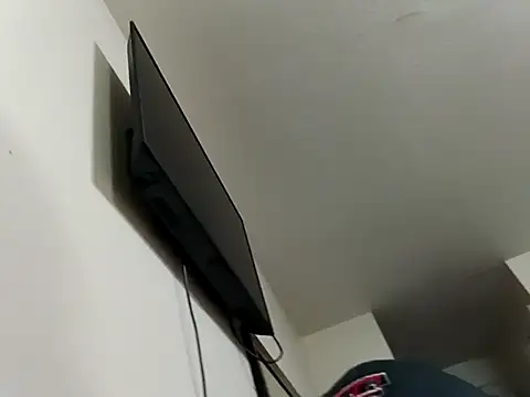 lRainbowBoy online show from April 18, 2026, 12:58 am