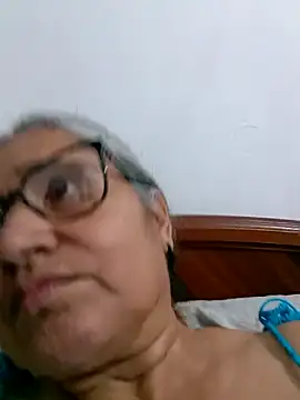 Snapshot of _candi chatting on April 18, 2026, 3:10 am candi online show from April 18, 2026, 3:10 am