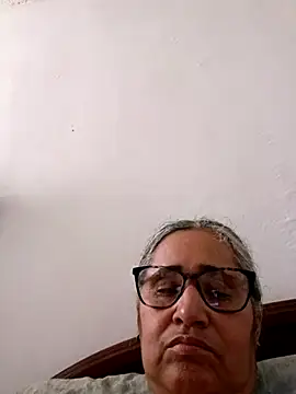 Snapshot of _candi chatting on April 21, 2026, 6:55 pm candi online show from April 21, 2026, 6:55 pm