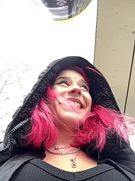 RiriRoseey online show from February 4, 2025, 11:38 am