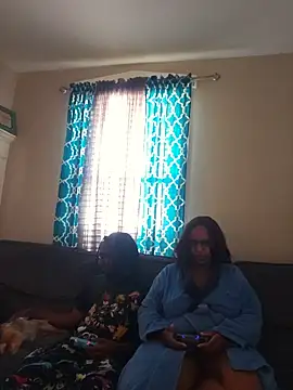 Snapshot of nibblesngomez chatting on June 7, 2026, 3:05 pm nibblesngomez online show from June 7, 2026, 3:05 pm