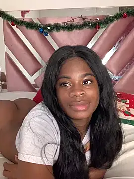 Snapshot of Tamara_Lubezkii chatting on December 29, 2024, 9:41 pm Tamara Lubezkii online show from December 29, 2024, 9:41 pm