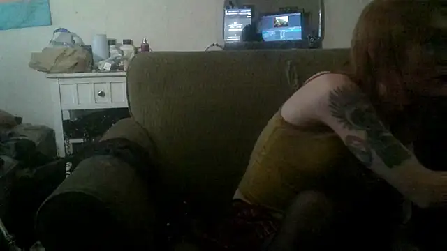 Heavenly Creature333 online show from October 29, 2025, 2:52 pm