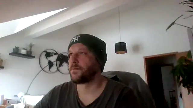 BennyLommy online show from February 13, 2026, 2:24 pm