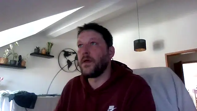 Snapshot of BennyLommy chatting on April 30, 2026, 9:04 am BennyLommy online show from April 30, 2026, 9:04 am