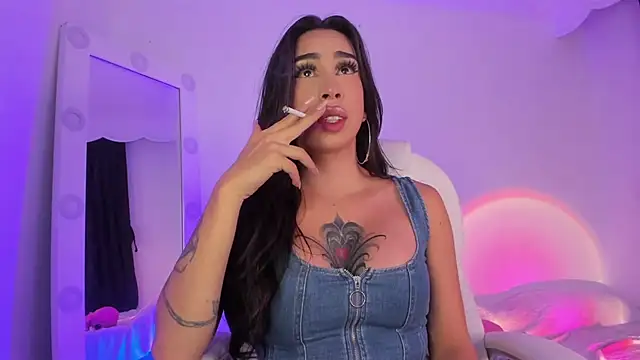 JulietaBomGV online show from December 15, 2024, 8:08 am