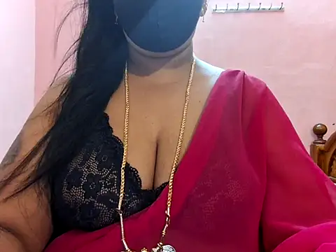 Snapshot of Pallavi-sri chatting on October 13, 2025, 9:31 am Pallavi-sri online show from October 13, 2025, 9:31 am