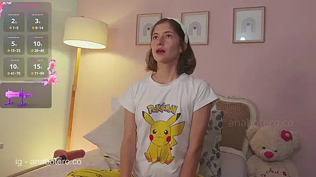 KittyAna online show from March 13, 2025, 1:43 am