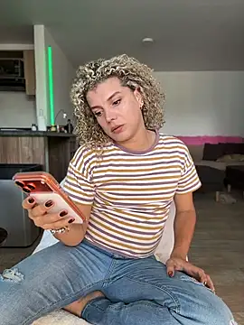 Georgiafox online show from April 17, 2026, 6:11 pm