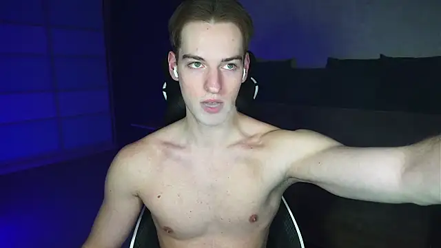 Litmate online show from April 9, 2026, 11:32 pm