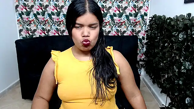 Snapshot of Wendy_Hot_ chatting on February 18, 2025, 6:15 am Wendy Hot online show from February 18, 2025, 6:15 am