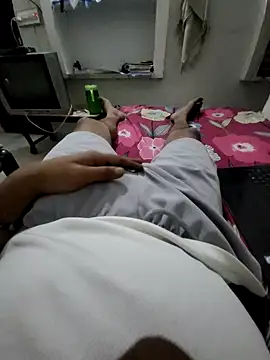 Ride me baby00 online show from March 21, 2025, 6:29 pm