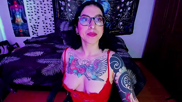 Snapshot of alice_666f chatting on June 1, 2026, 1:57 pm alice 666f online show from June 1, 2026, 1:57 pm
