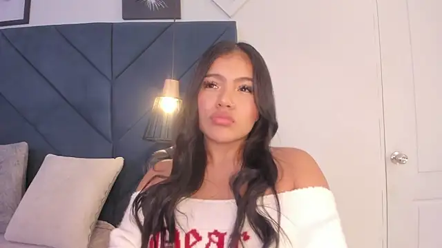 Snapshot of sarita_hills chatting on December 18, 2024, 7:04 am sarita hills online show from December 18, 2024, 7:04 am