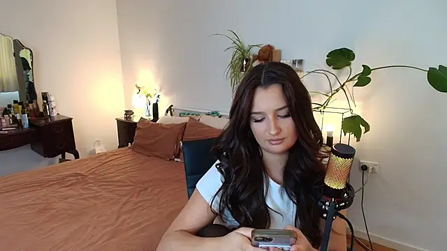 Lenas Room online show from March 17, 2026, 4:50 am