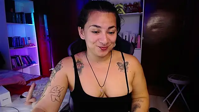 Snapshot of Amarantha_666 chatting on January 16, 2025, 12:55 am Amarantha 666 online show from January 16, 2025, 12:55 am