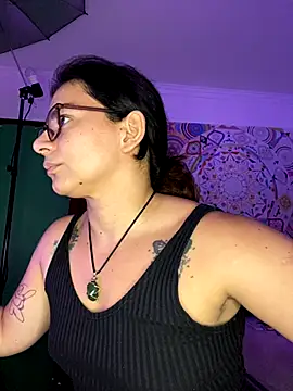 Snapshot of Amarantha_666 chatting on October 30, 2025, 8:53 pm Amarantha 666 online show from October 30, 2025, 8:53 pm