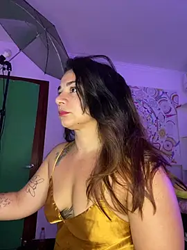 Snapshot of Amarantha_666 chatting on November 13, 2025, 9:25 pm Amarantha 666 online show from November 13, 2025, 9:25 pm