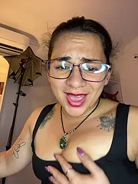 Snapshot of Amarantha_666 chatting on March 1, 2026, 4:47 am Amarantha 666 online show from March 1, 2026, 4:47 am