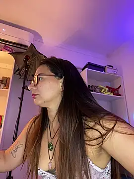 Snapshot of Amarantha_666 chatting on March 2, 2026, 10:16 pm Amarantha 666 online show from March 2, 2026, 10:16 pm