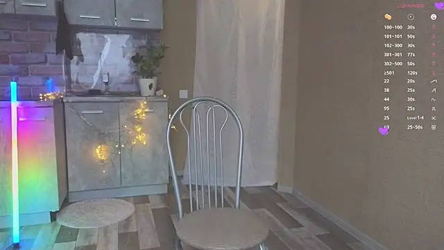 Snapshot of Sereta_Finn chatting on March 5, 2026, 10:55 am Sereta Finn online show from March 5, 2026, 10:55 am