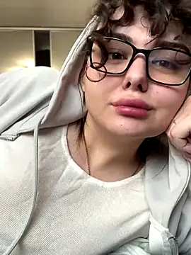 NikaMur online show from October 8, 2025, 2:42 am