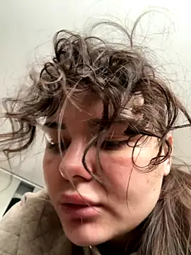 NikaMur online show from October 13, 2025, 3:06 am