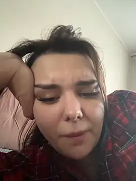 NikaMur online show from December 19, 2025, 3:35 am