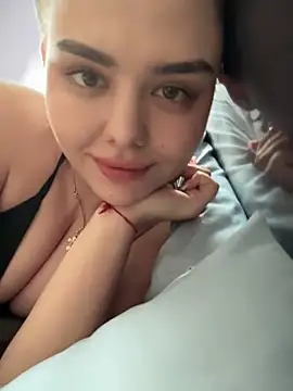 NikaMur online show from February 11, 2026, 1:32 am