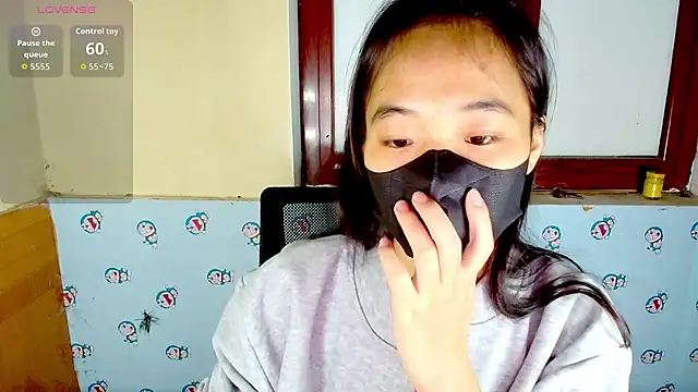   Saphia   online show from November 14, 2025, 4:55 am