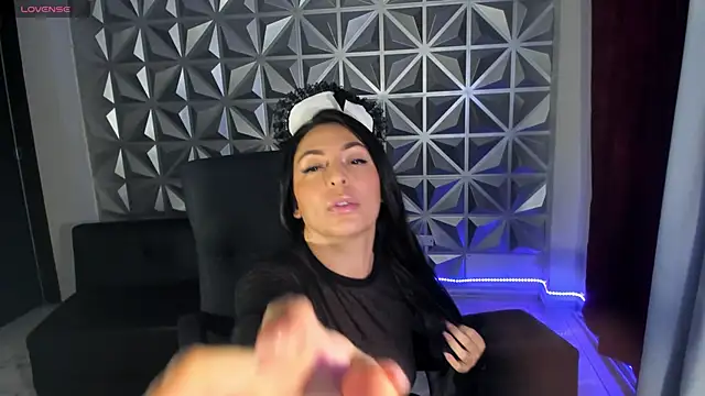 Snapshot of yourmagic_venus chatting on October 21, 2025, 10:43 pm yourmagic venus online show from October 21, 2025, 10:43 pm