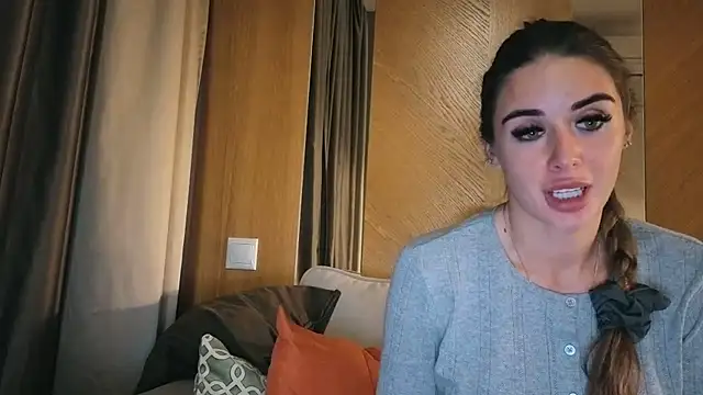 your bunnygirl online show from October 1, 2025, 8:59 pm