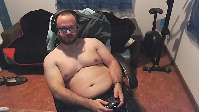 Snapshot of ravingr4d4 chatting on February 12, 2025, 12:16 am ravingr4d4 online show from February 12, 2025, 12:16 am